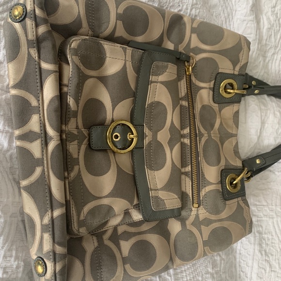 Authentic monogram Coach Purse - Picture 2 of 15